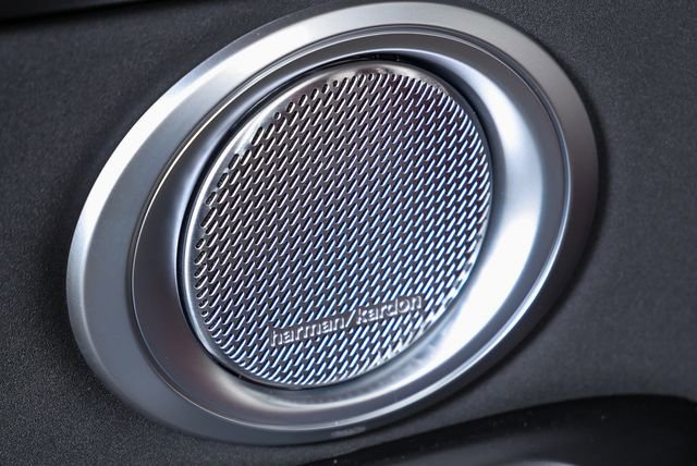 New 2026 Alfa Romeo Tonale w/ Red Premium Package image 6