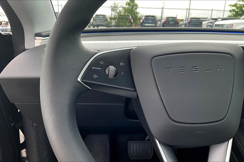 Used 2025 Tesla Model 3 Long Range image 23