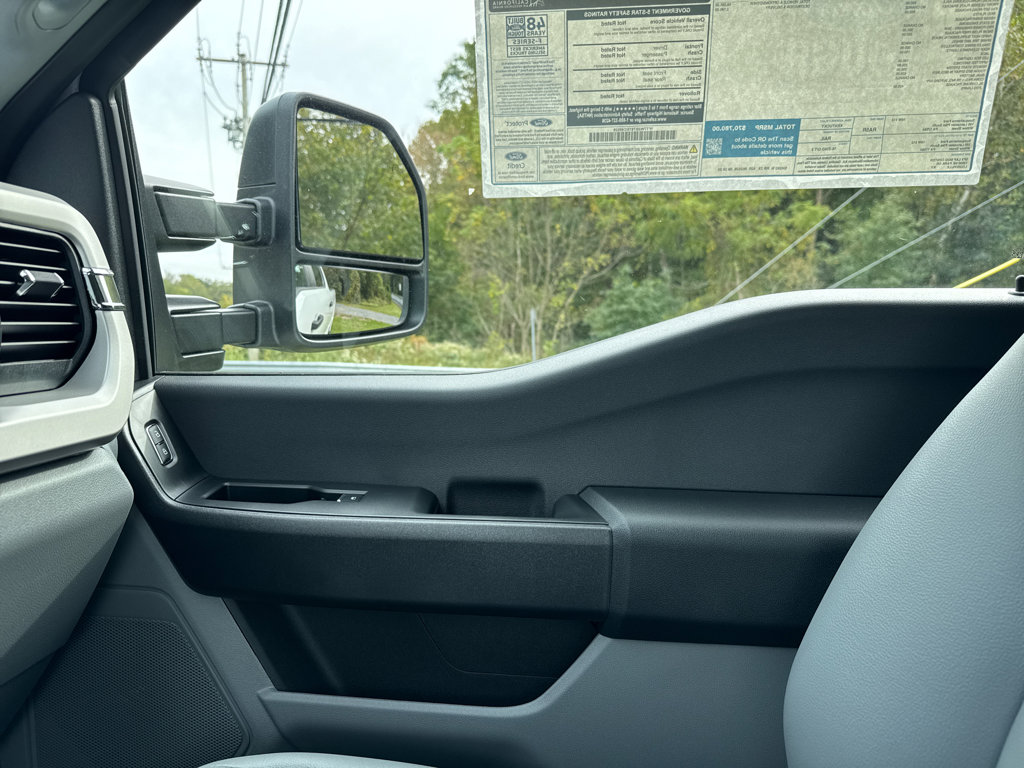 New 2026 Ford F250 XL w/ FX4 Off-Road Package image 23