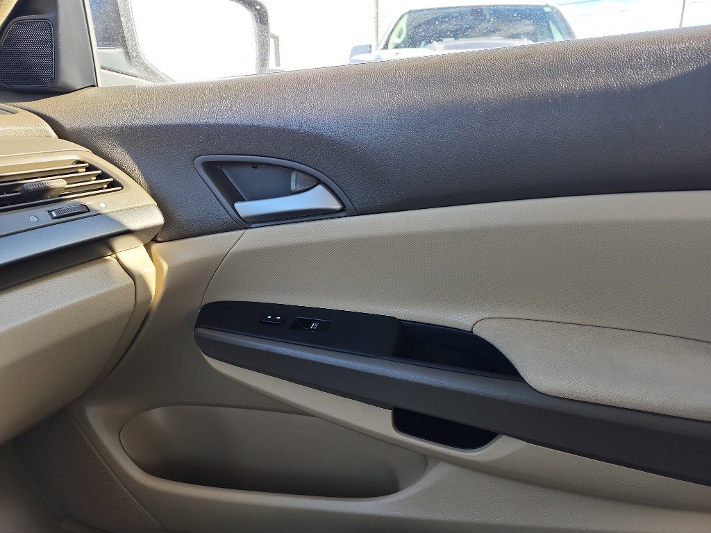 Used 2009 Honda Accord LX-P image 22