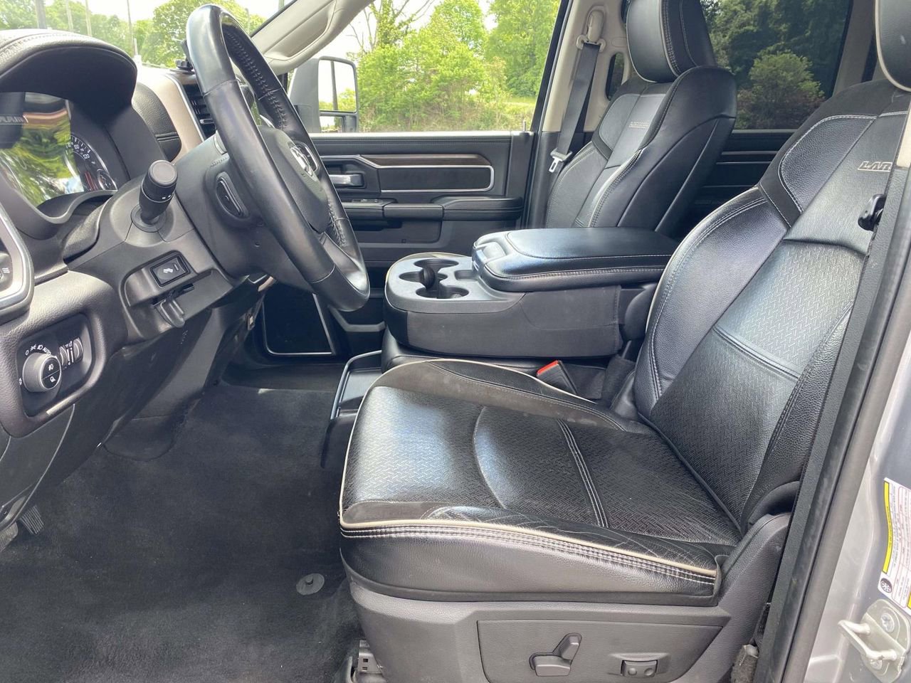 Used 2024 RAM 2500 Laramie image 13