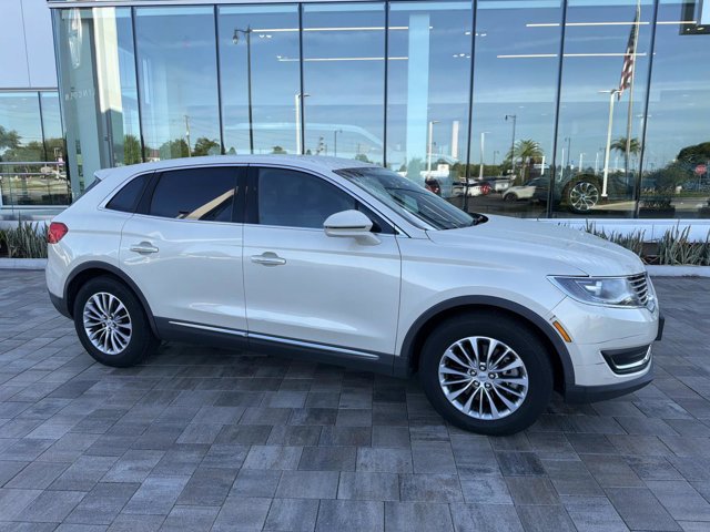 Used 2016 Lincoln MKX Select w/ Select Plus Package image 3