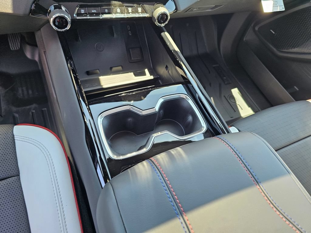 New 2026 Chevrolet Silverado EV 4x4 Crew Cab image 27