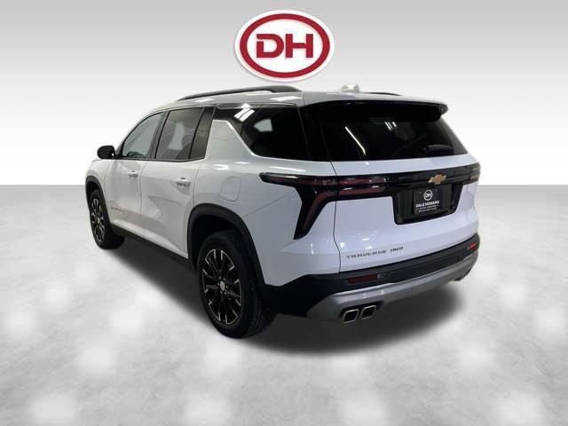 Used 2025 Chevrolet Traverse LT w/ Sun and Wheel Package image 9
