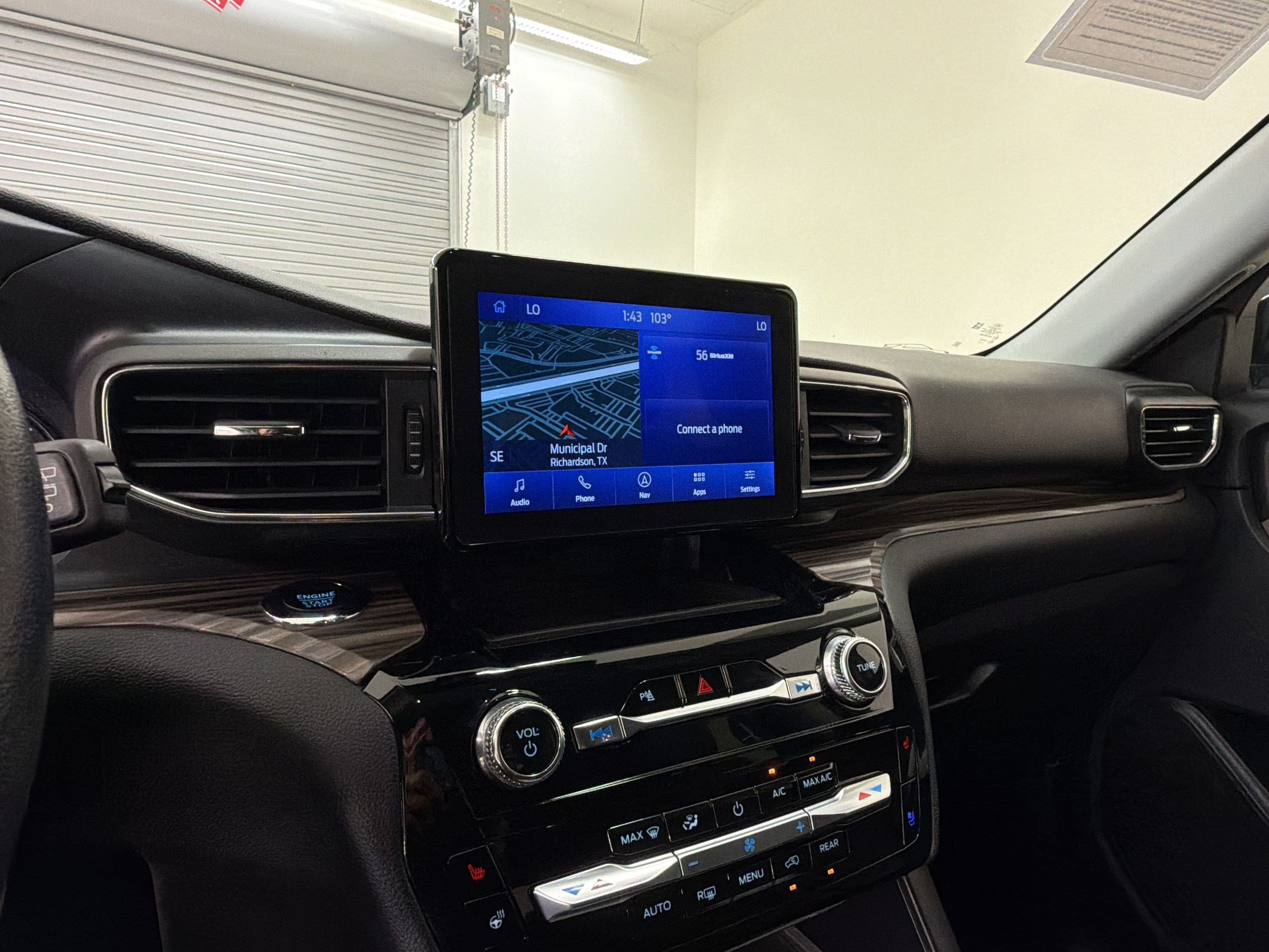 Certified 2024 Ford Explorer Limited AWD/4WD image 19