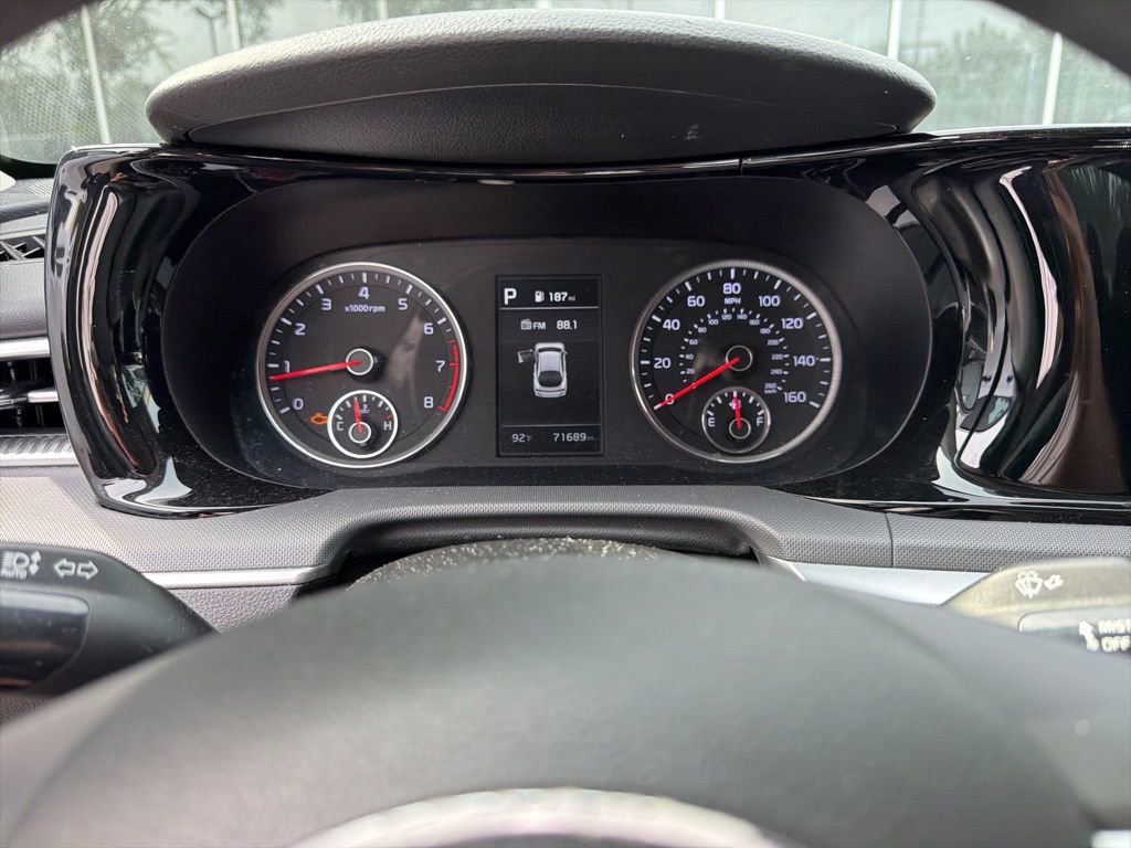 Used 2021 Kia K5 LX FWD image 12