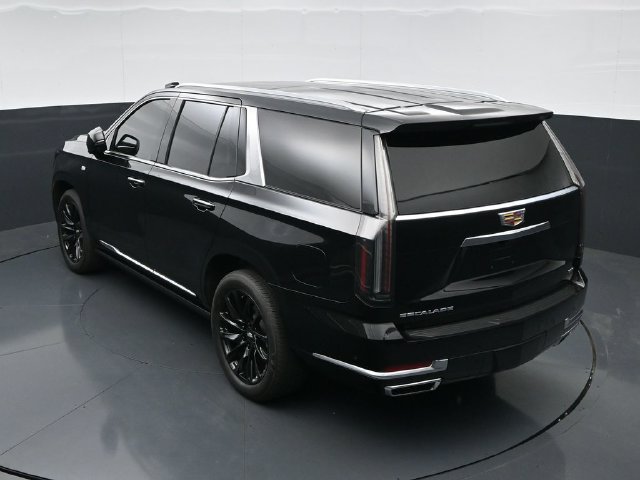 Used 2025 Cadillac Escalade Premium Luxury w/ Touring Package AWD/4WD image 41