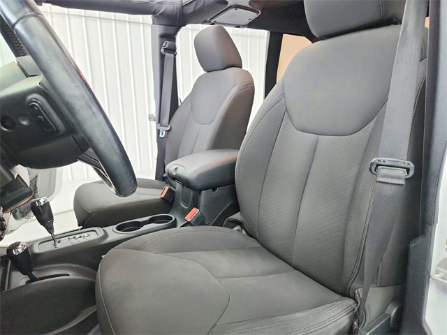 Used 2018 Jeep Wrangler Unlimited Sport S image 19