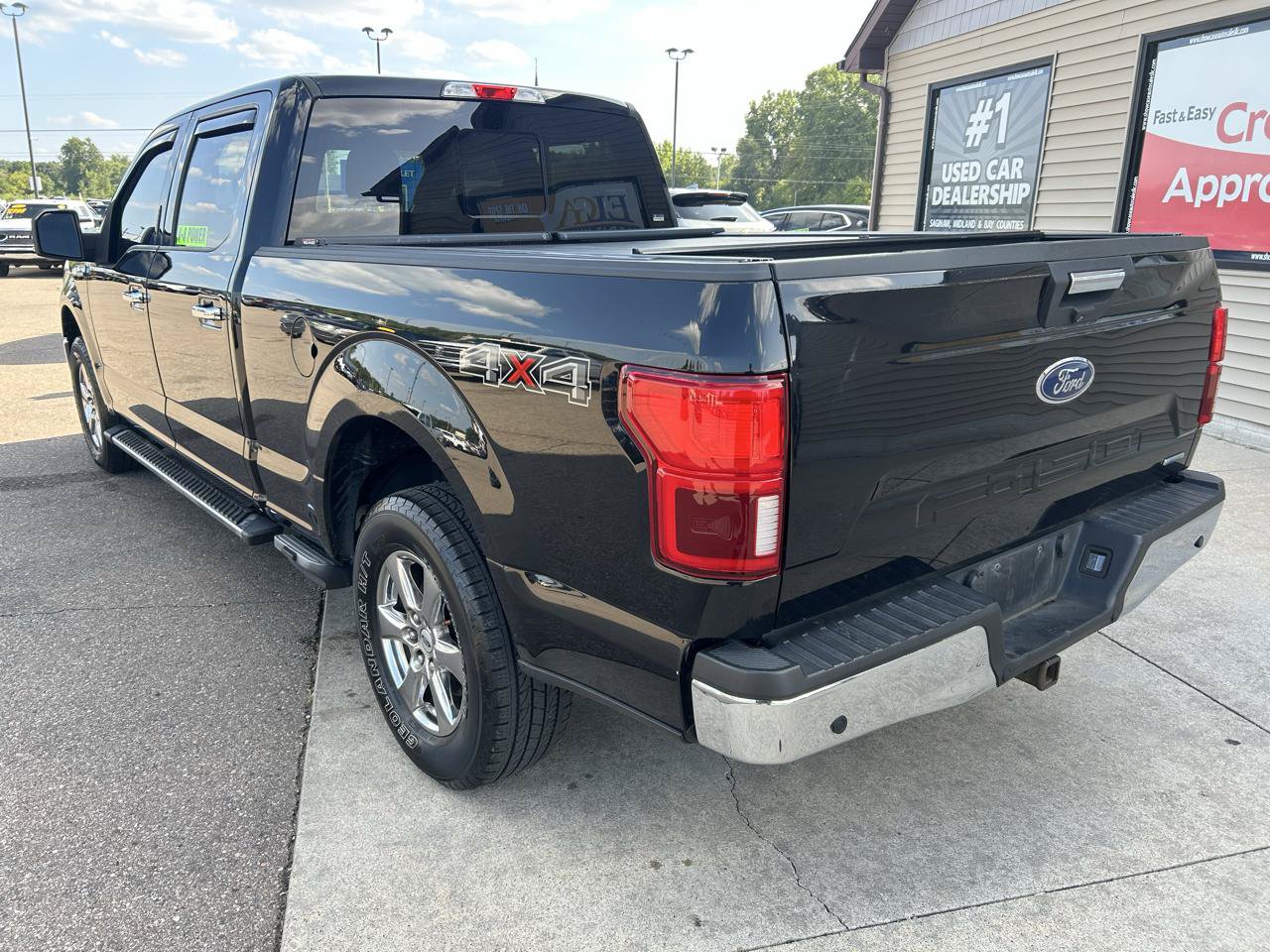 Used 2019 Ford F150 XLT w/ Equipment Group 302A Luxury AWD/4WD image 7