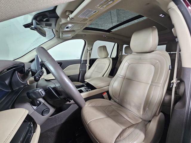 Used 2020 Lincoln Aviator Reserve w/ Equipment Group 201A image 25