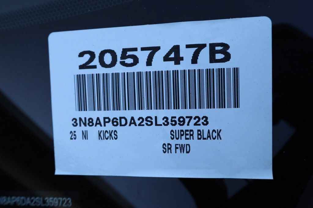 Used 2025 Nissan Kicks SR FWD image 42