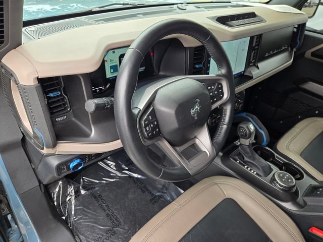 Used 2023 Ford Bronco Wildtrak AWD/4WD image 10
