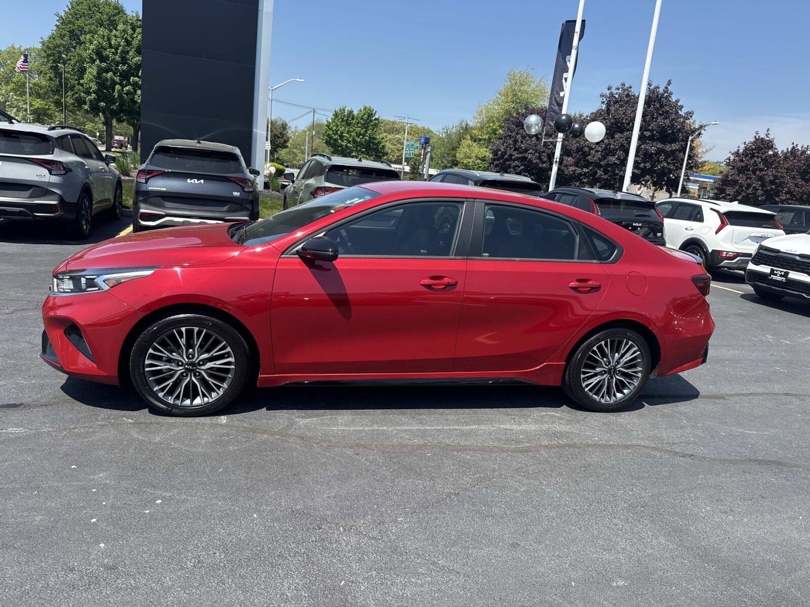 Used 2024 Kia Forte GT-Line FWD image 2