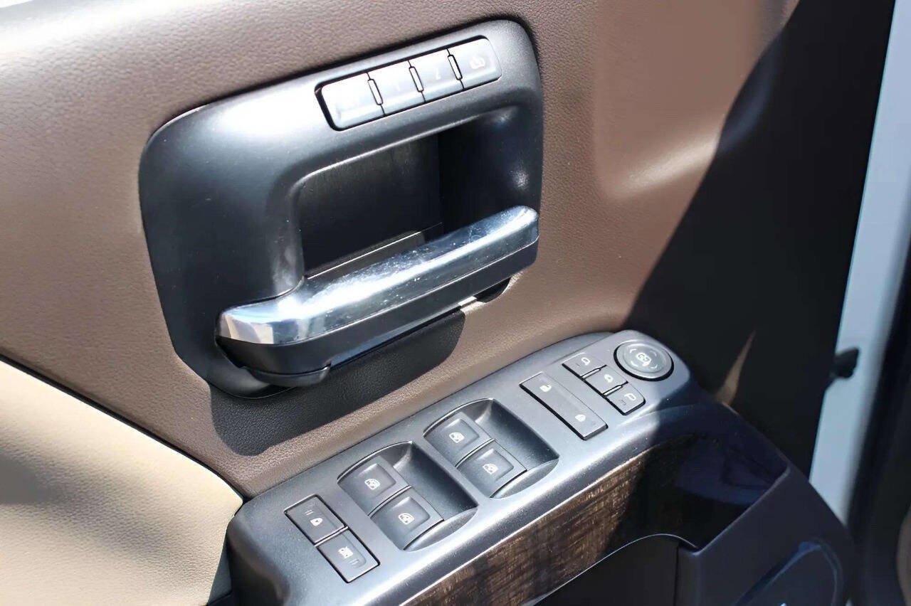 Used 2014 GMC Sierra 1500 Denali w/ Driver Alert Package image 25