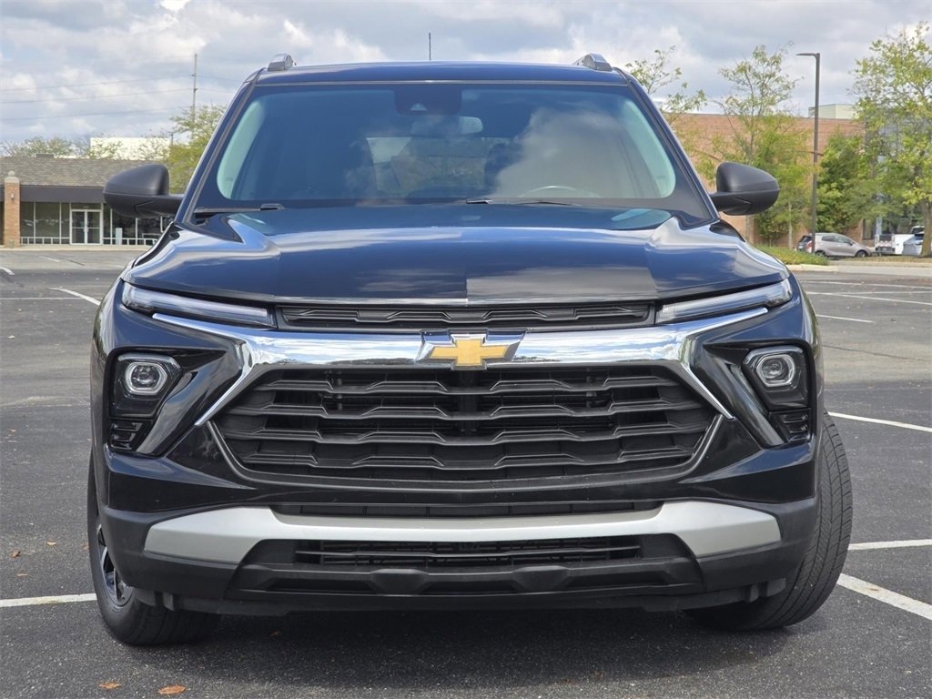Used 2024 Chevrolet TrailBlazer LT w/ LT Cold Weather Package image 11