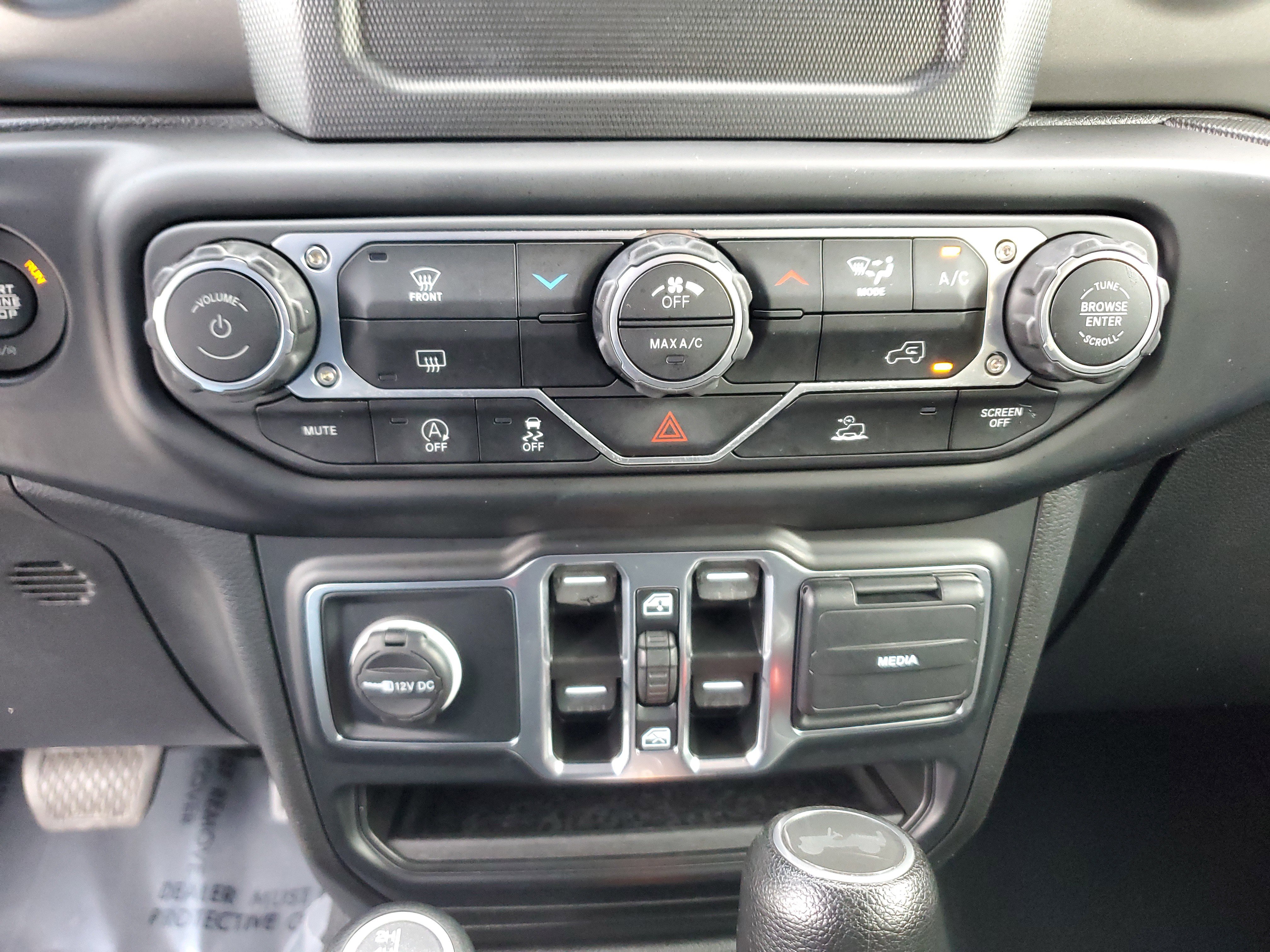 Used 2023 Jeep Wrangler Sport image 25