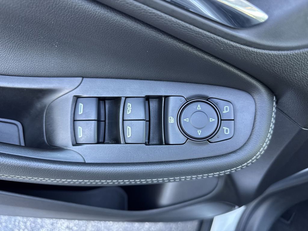 Certified 2022 Buick Encore GX Preferred w/ Cold Weather Comfort Package image 21