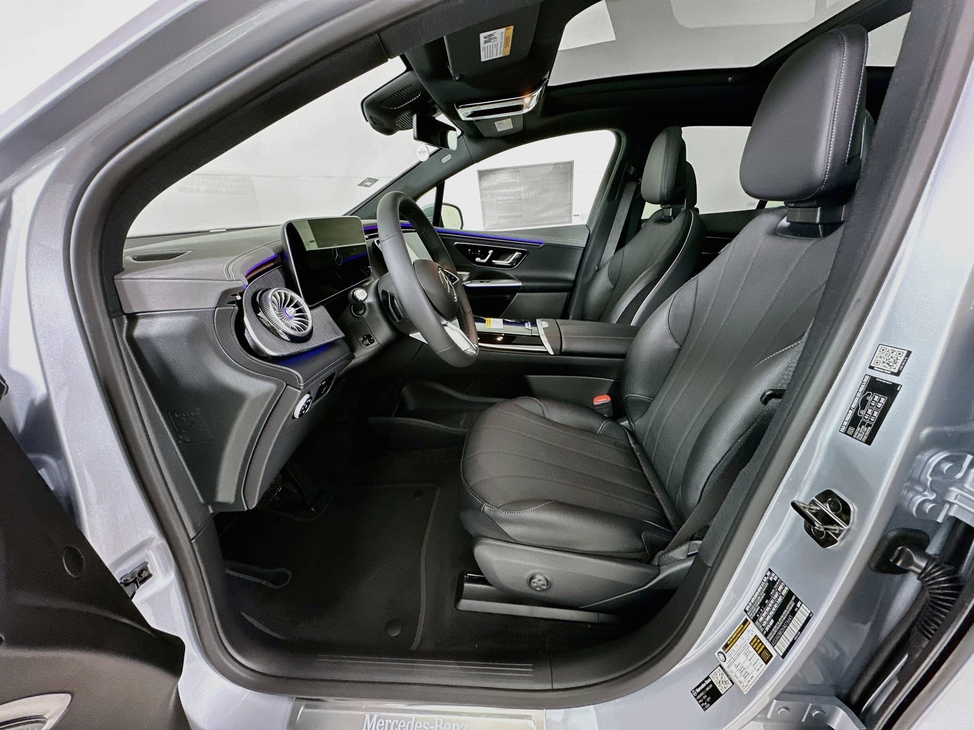 New 2027 Mercedes-Benz EQE 320+ SUV image 23