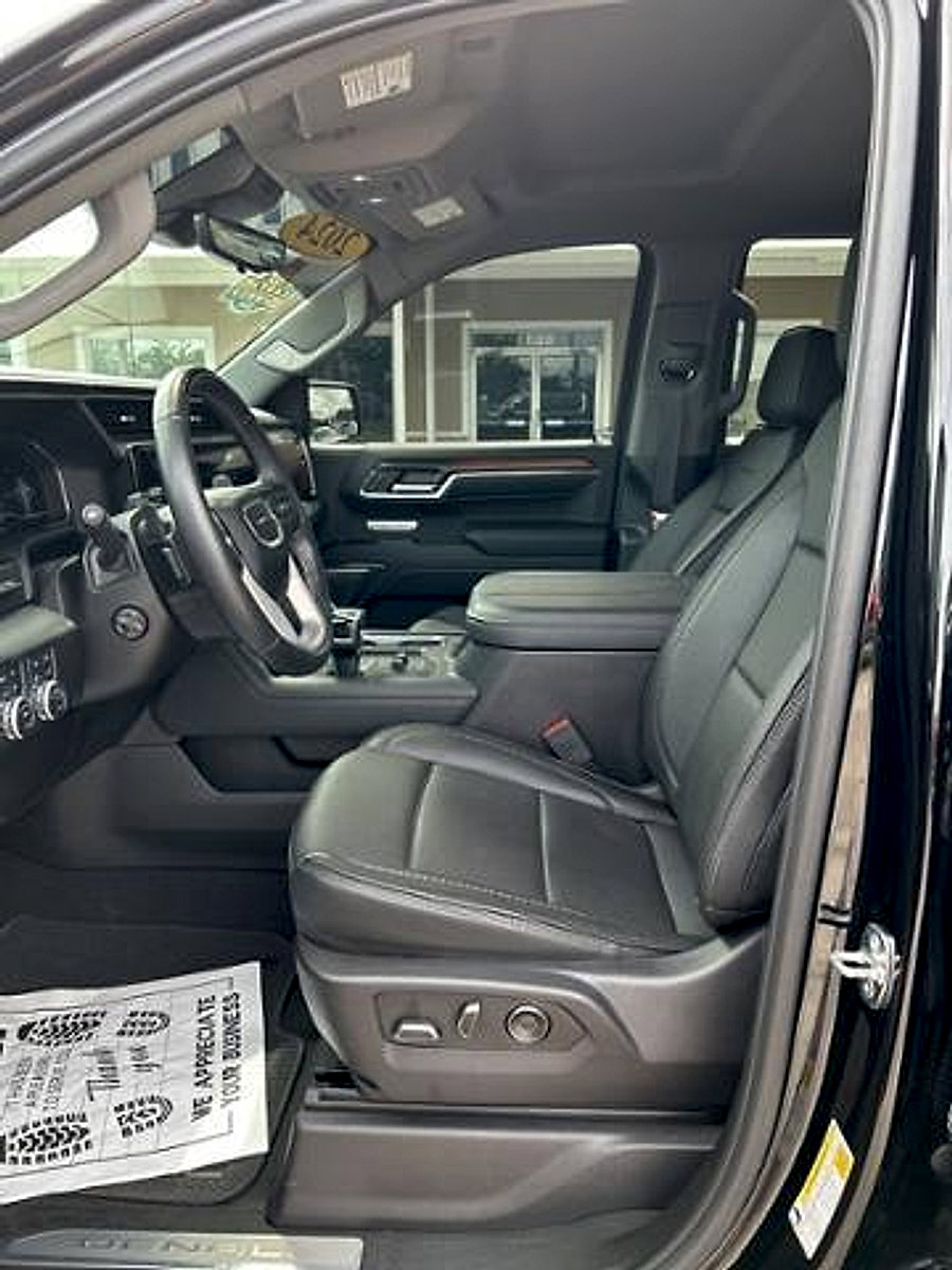 Used 2024 GMC Sierra 1500 Denali w/ Technology Package image 14