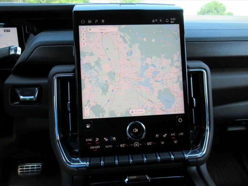 New 2026 GMC Yukon XL Denali Ultimate AWD/4WD image 32