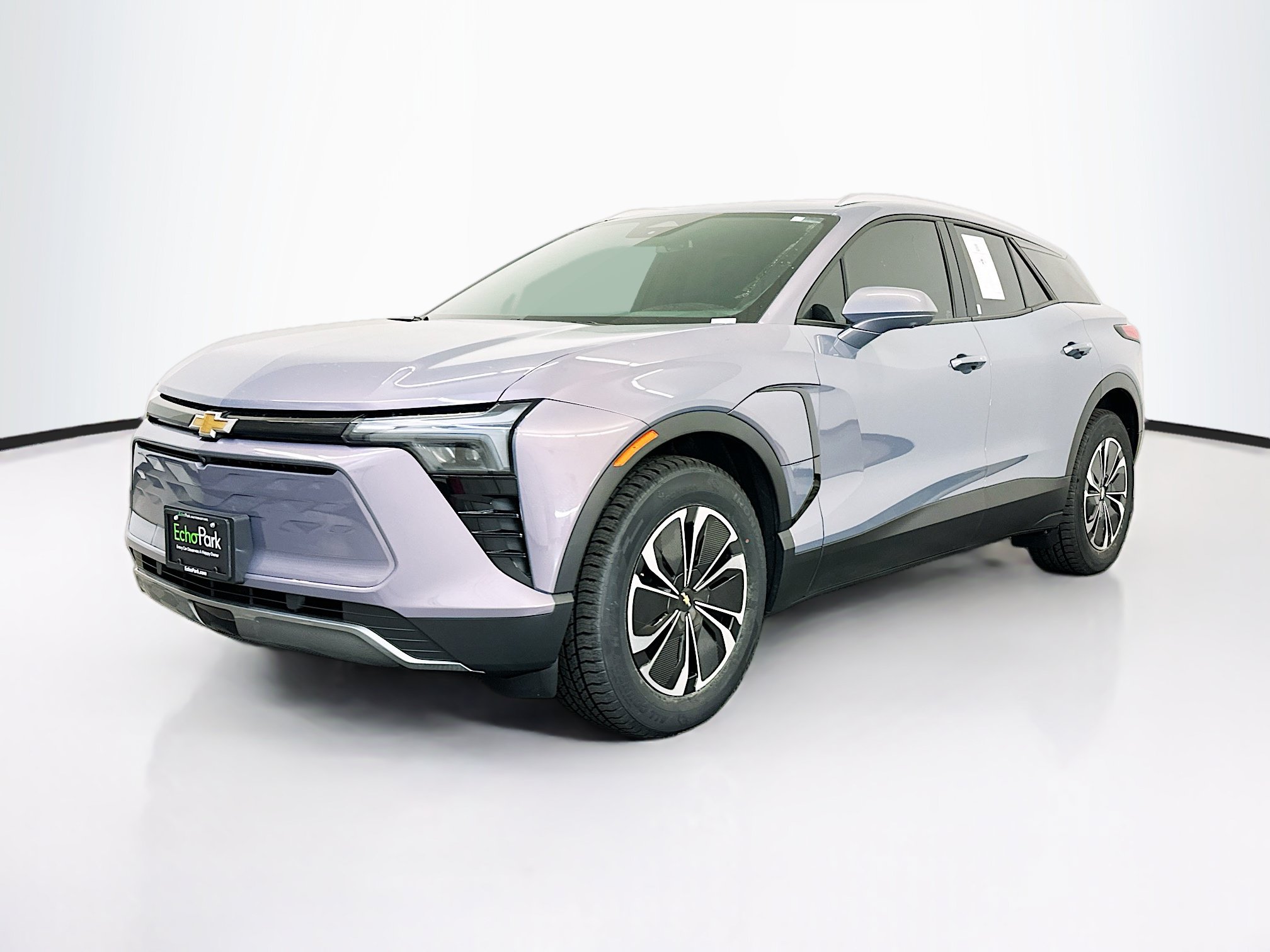 Used 2024 Chevrolet Blazer EV LT AWD/4WD image 3
