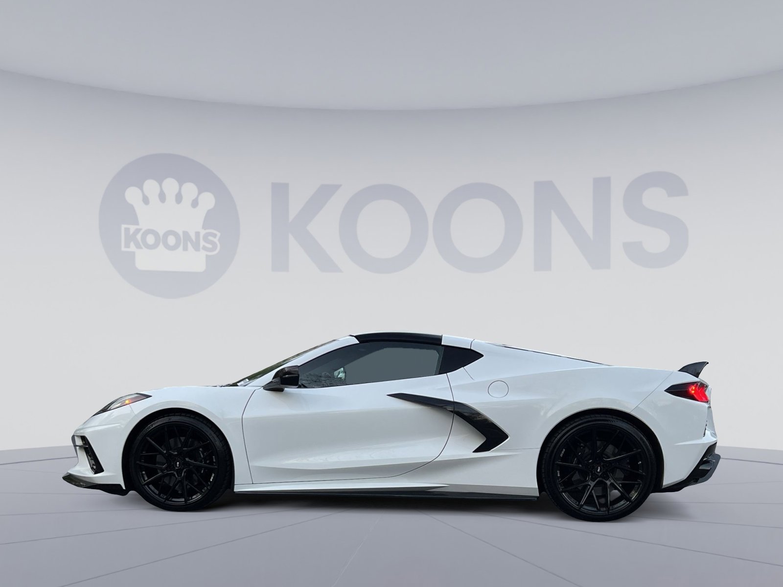 Used 2024 Chevrolet Corvette Stingray Coupe w/ Z51 Performance Package RWD image 34