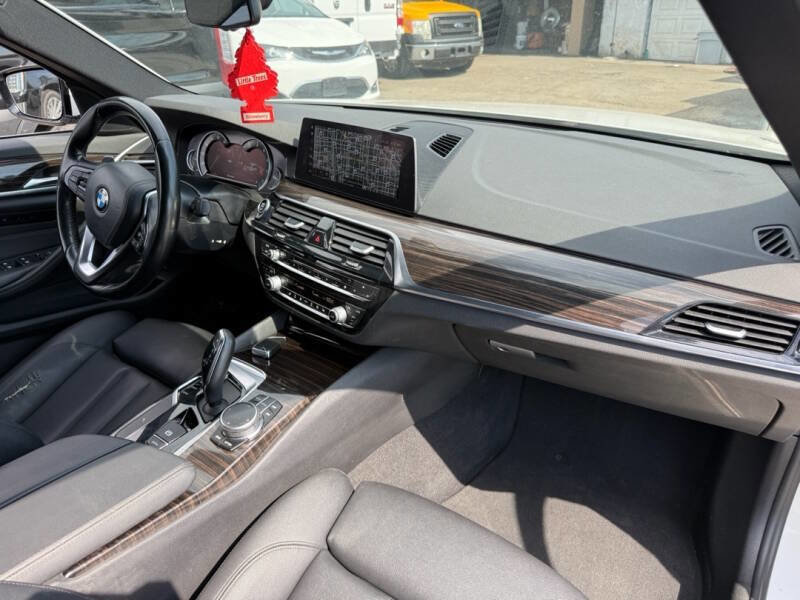 Used 2017 BMW 530i image 10