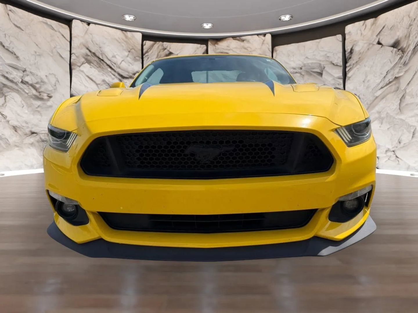 Used 2017 Ford Mustang GT Premium w/ GT Performance Package RWD image 2