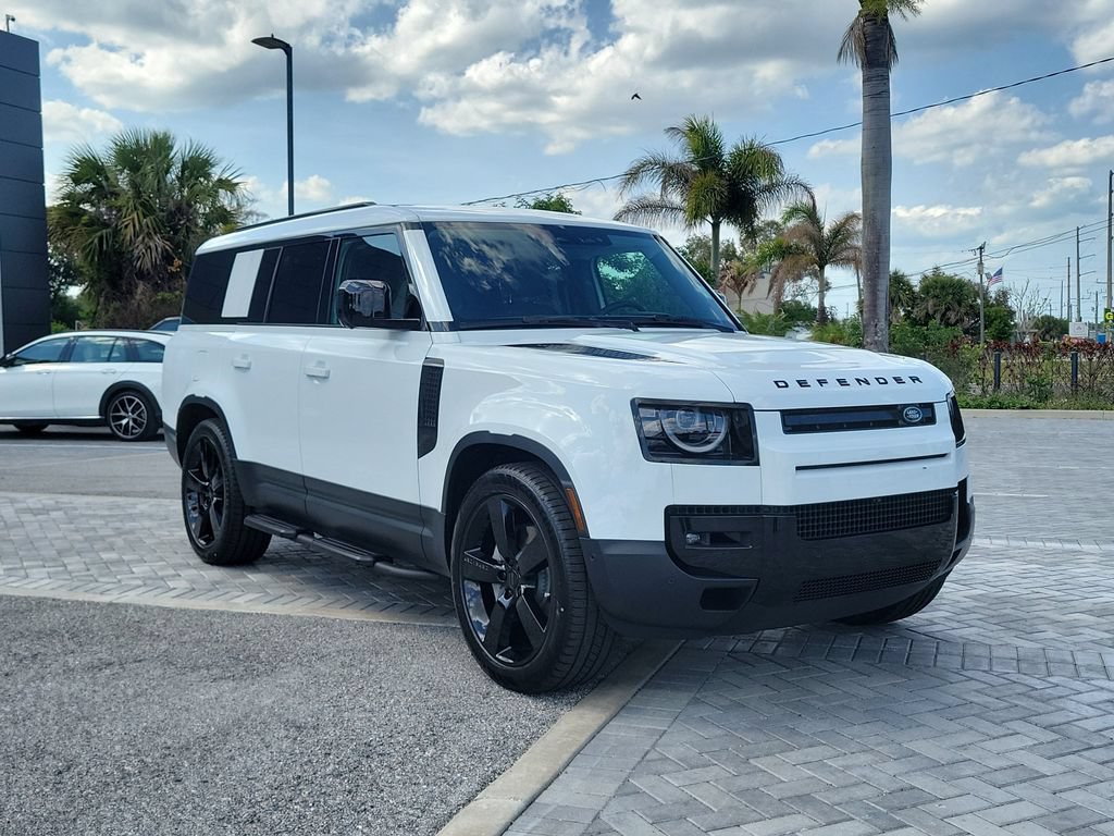 New 2026 Land Rover Defender 130 S AWD/4WD image 7