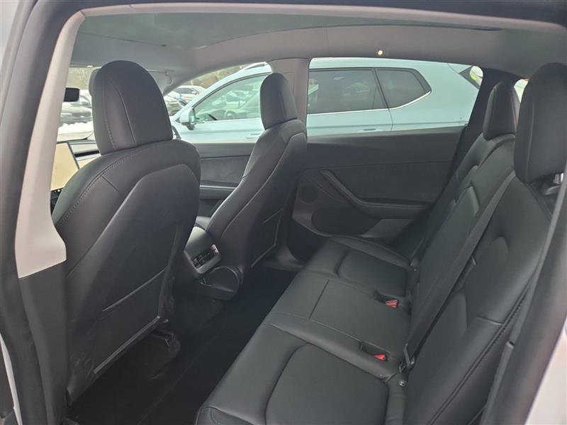 Used 2020 Tesla Model Y Long Range image 10