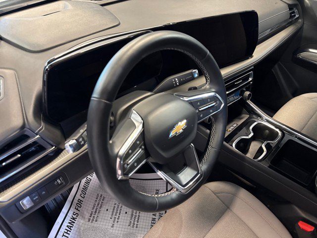 Used 2026 Chevrolet Traverse LT w/ Driver Confidence Package FWD image 17