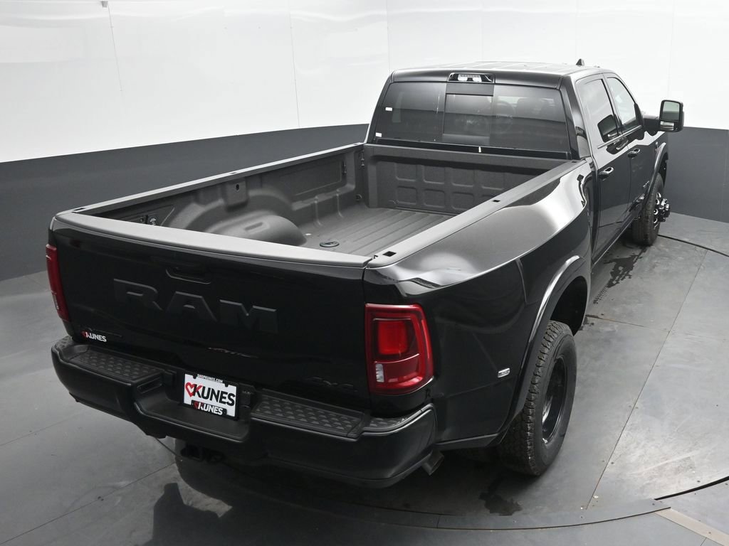 New 2026 RAM 3500 Limited AWD/4WD image 30