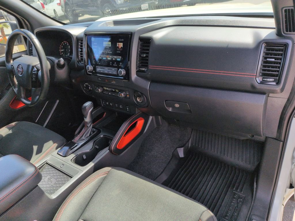 Used 2023 Nissan Frontier PRO-4X w/ Pro Convenience Package image 18