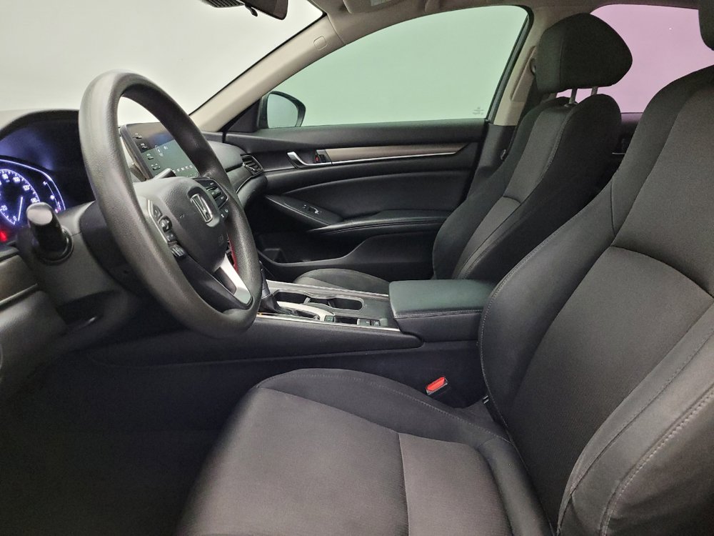 Used 2018 Honda Accord LX image 17