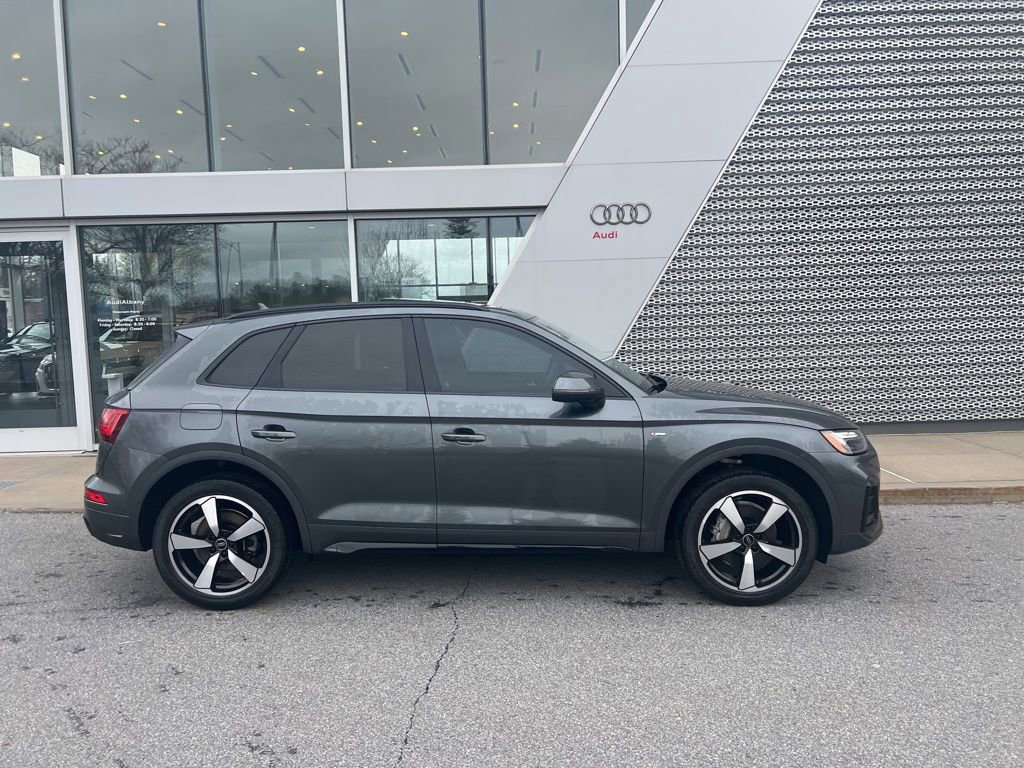 Certified 2023 Audi Q5 2.0T Premium Plus w/ Premium Plus Package image 16