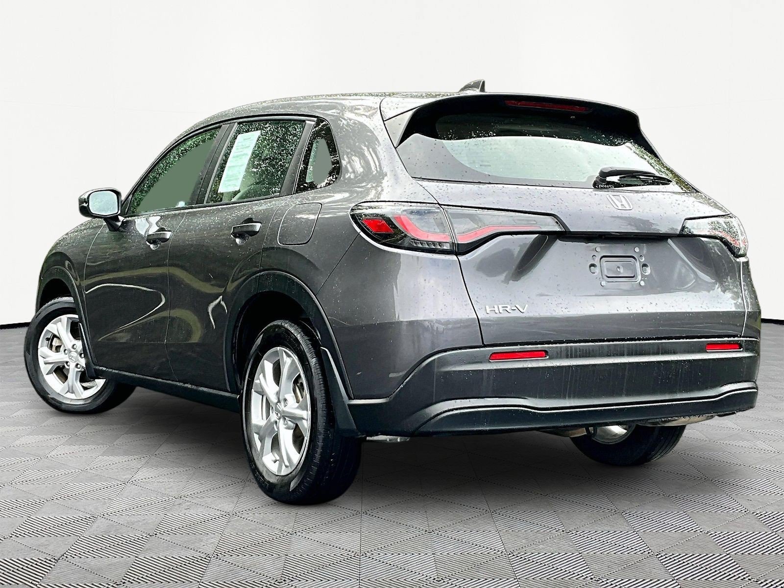 Certified 2024 Honda HR-V LX image 4