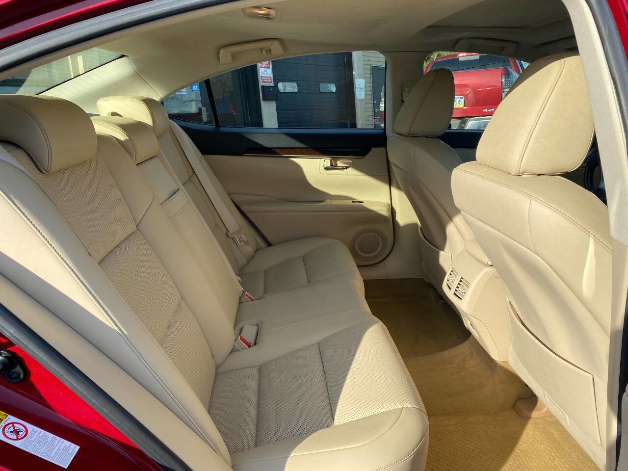 Used 2015 Lexus ES 350 image 27