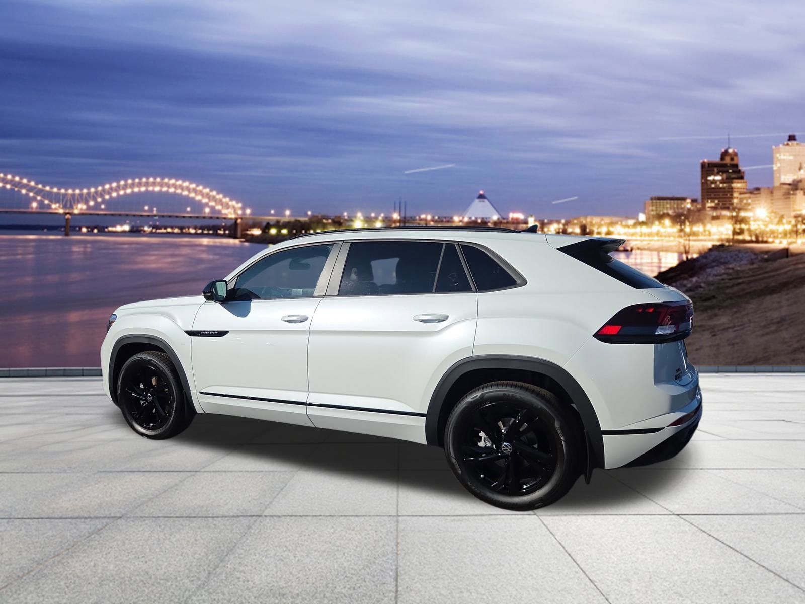 New 2026 Volkswagen Atlas Cross Sport SEL R-Line image 3