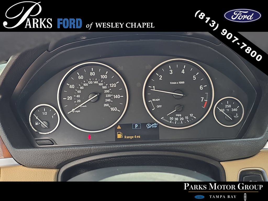 Used 2015 BMW 320i Sedan RWD image 29