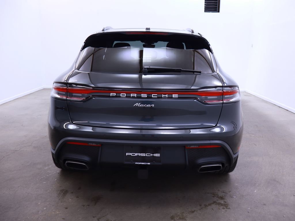 New 2025 Porsche Macan image 6