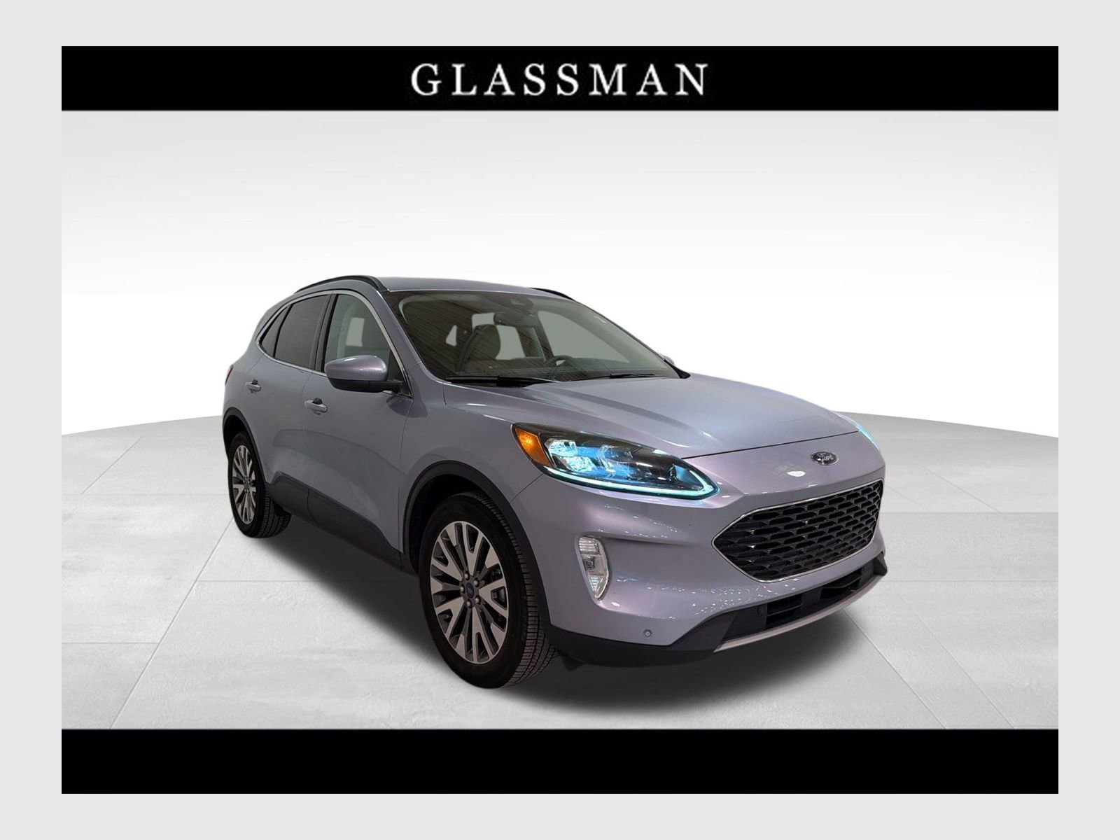 Used 2022 Ford Escape Titanium image 1