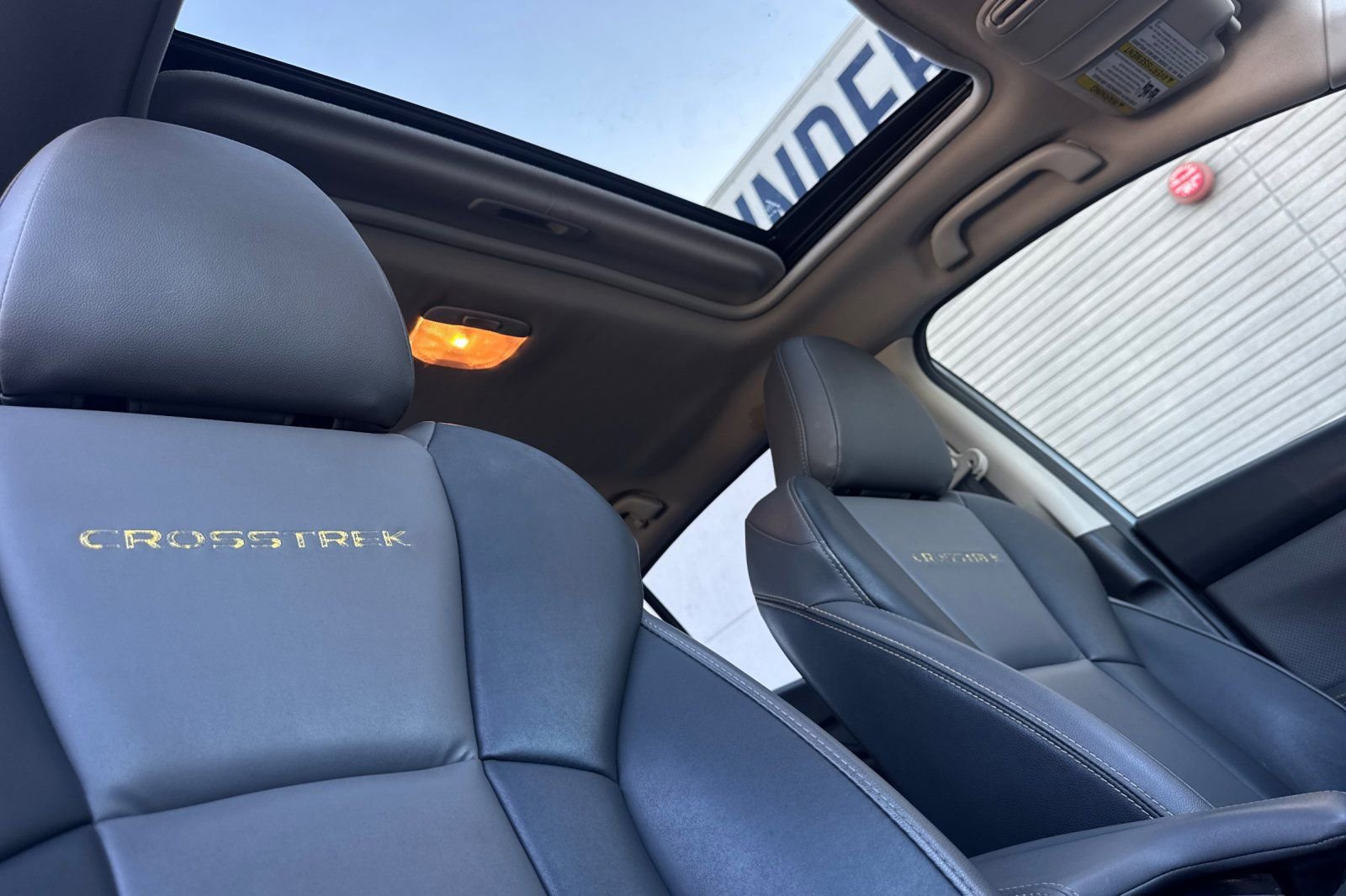 Used 2022 Subaru Crosstrek 2.5i Sport w/ Moonroof Package image 17