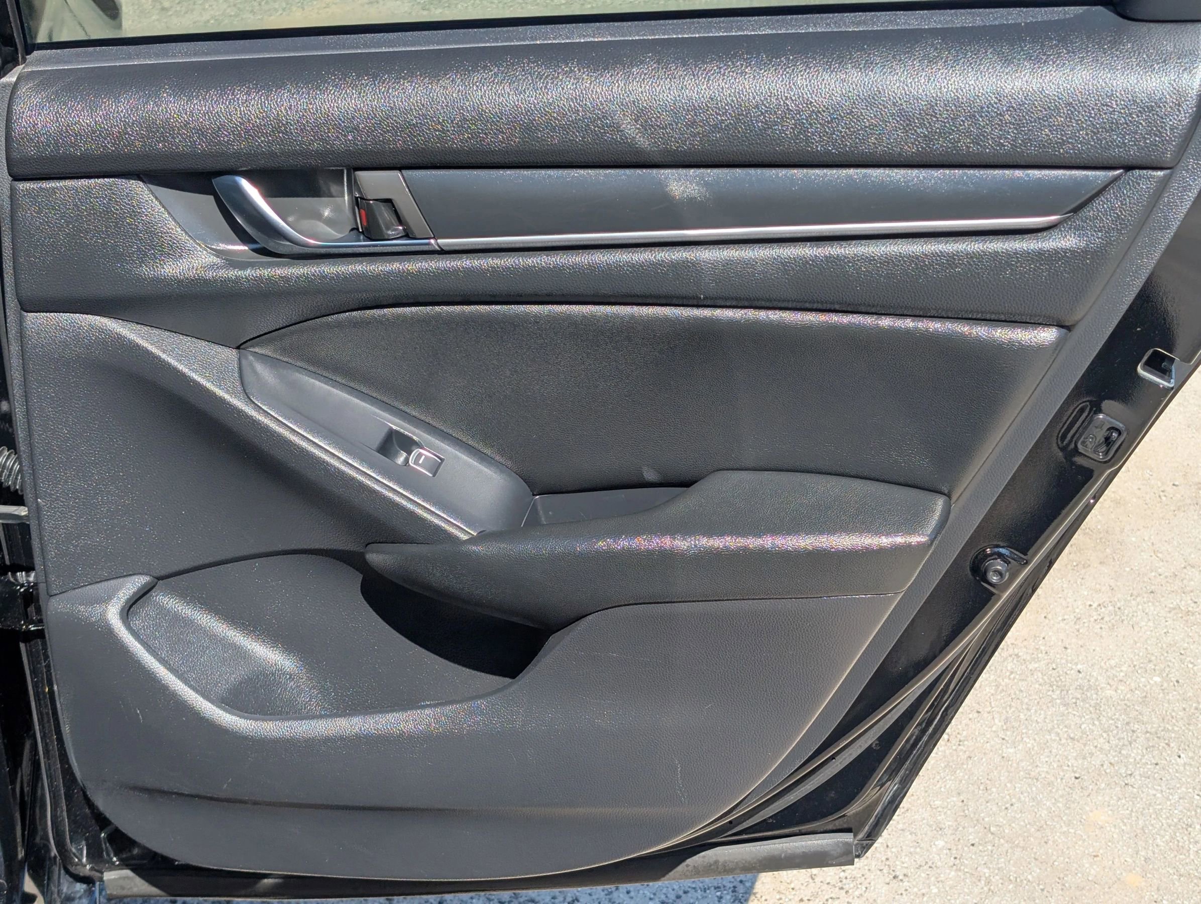 Used 2019 Honda Accord LX image 34