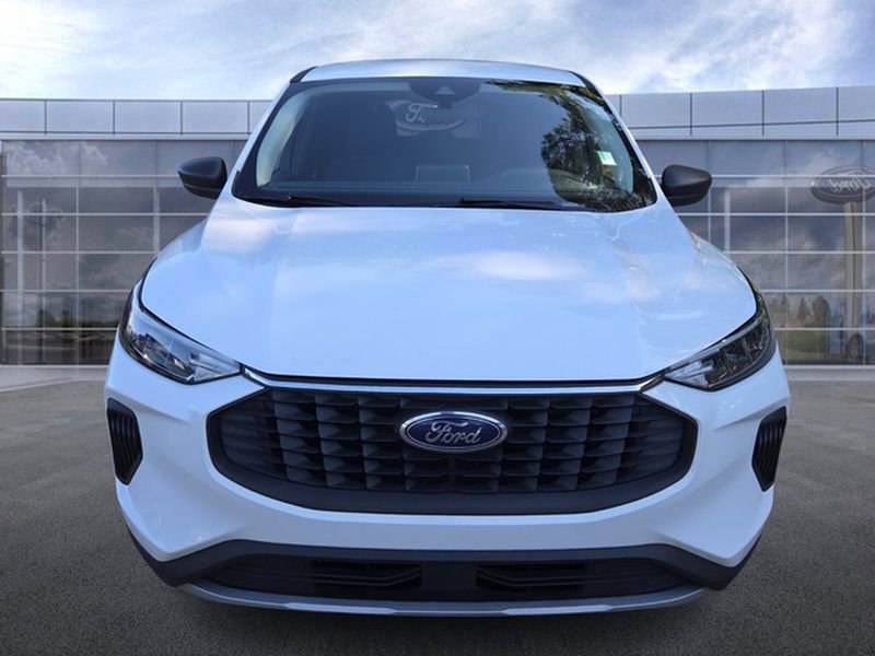 Used 2024 Ford Escape Active FWD image 3