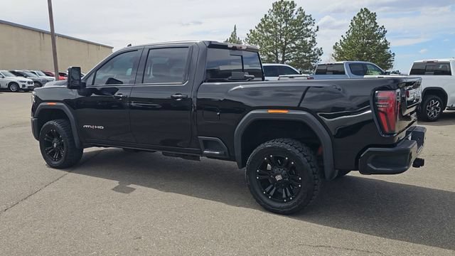 Used 2024 GMC Sierra 2500 AT4 w/ Technology Package AWD/4WD image 7