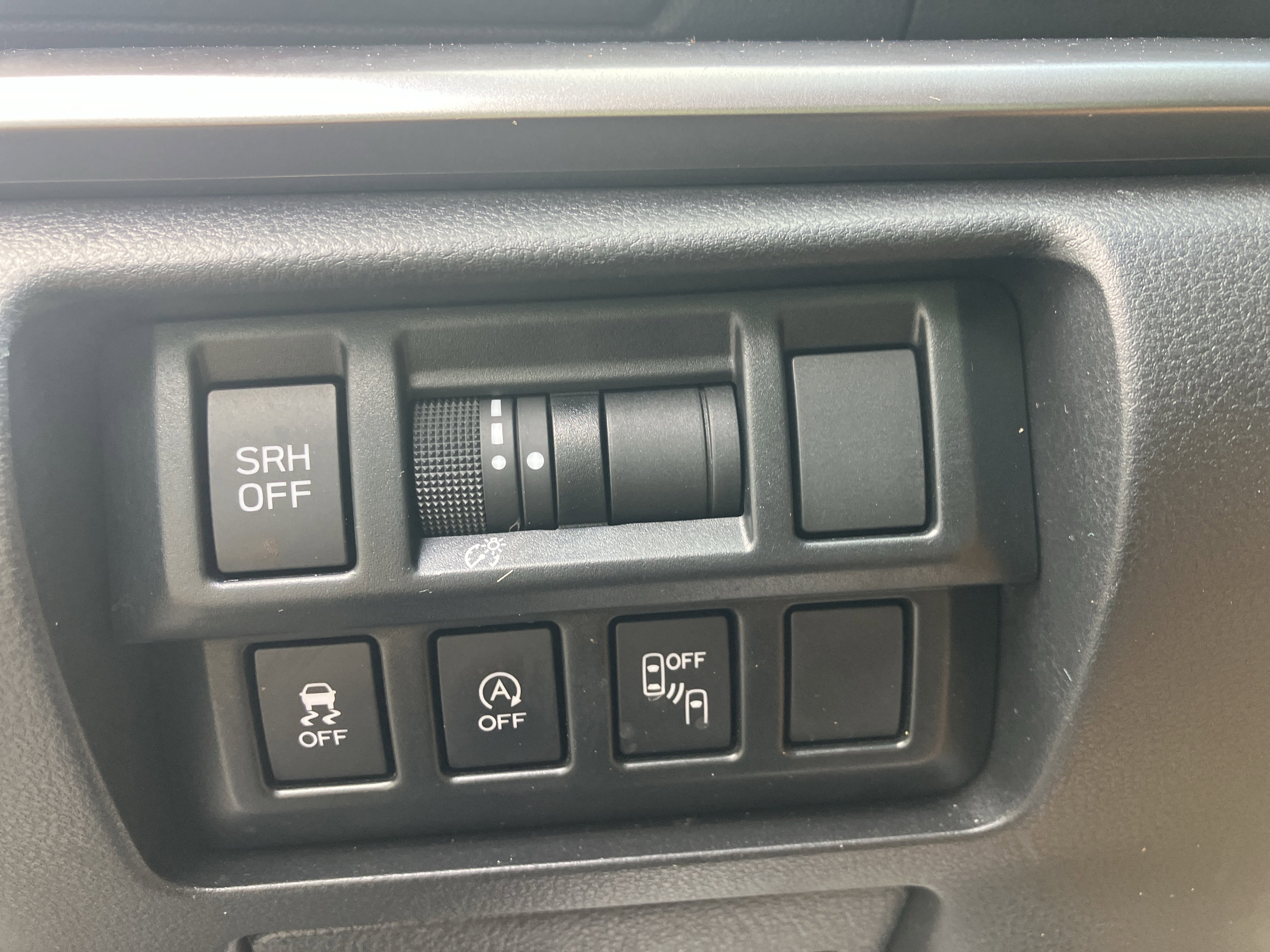 Used 2020 Subaru Crosstrek 2.0i Limited w/ Popular Package #4 image 19