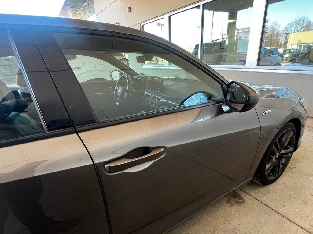 Used 2023 Acura Integra A-Spec image 10