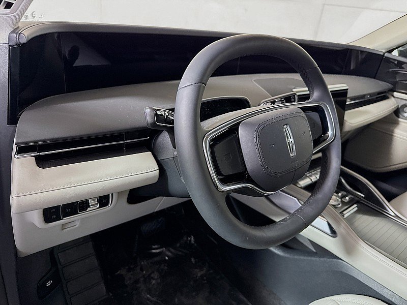 New 2026 Lincoln Nautilus Premier w/ Equipment Group 102A image 9