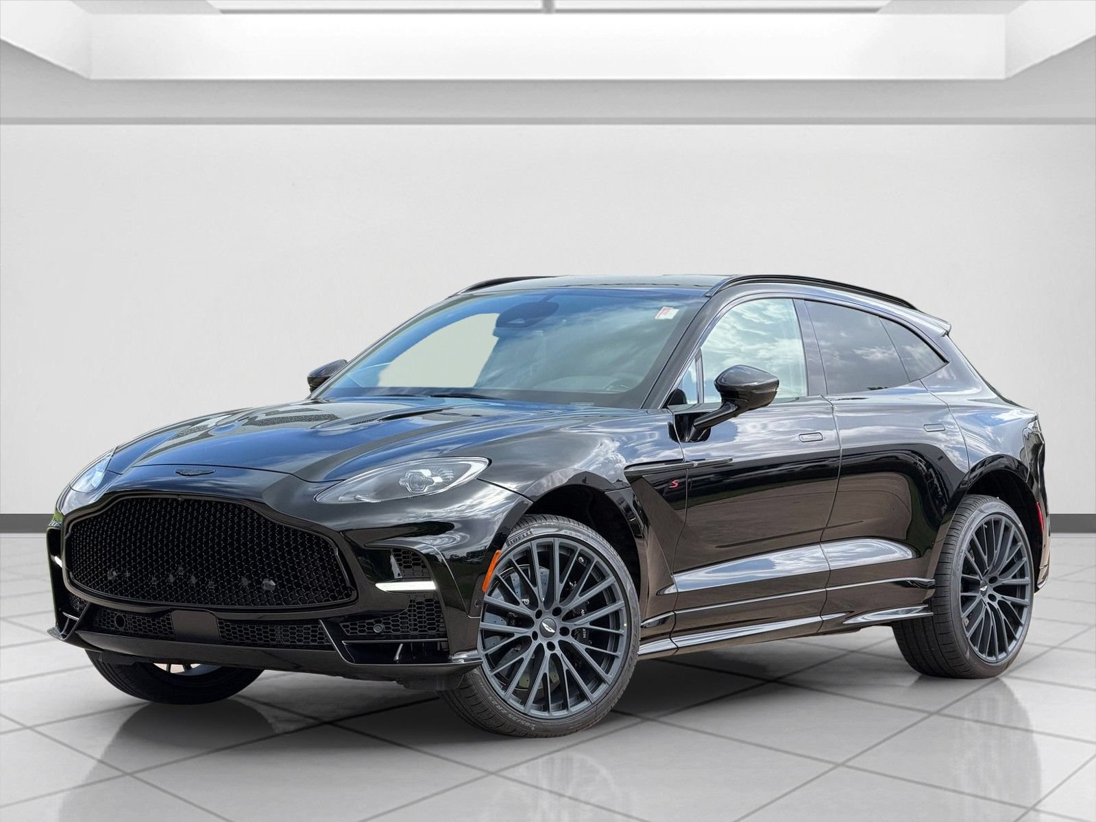 New 2026 Aston Martin DBX 707 AWD/4WD image 7