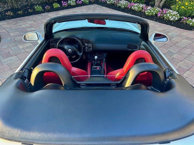 Used 2000 Honda S2000 image 4